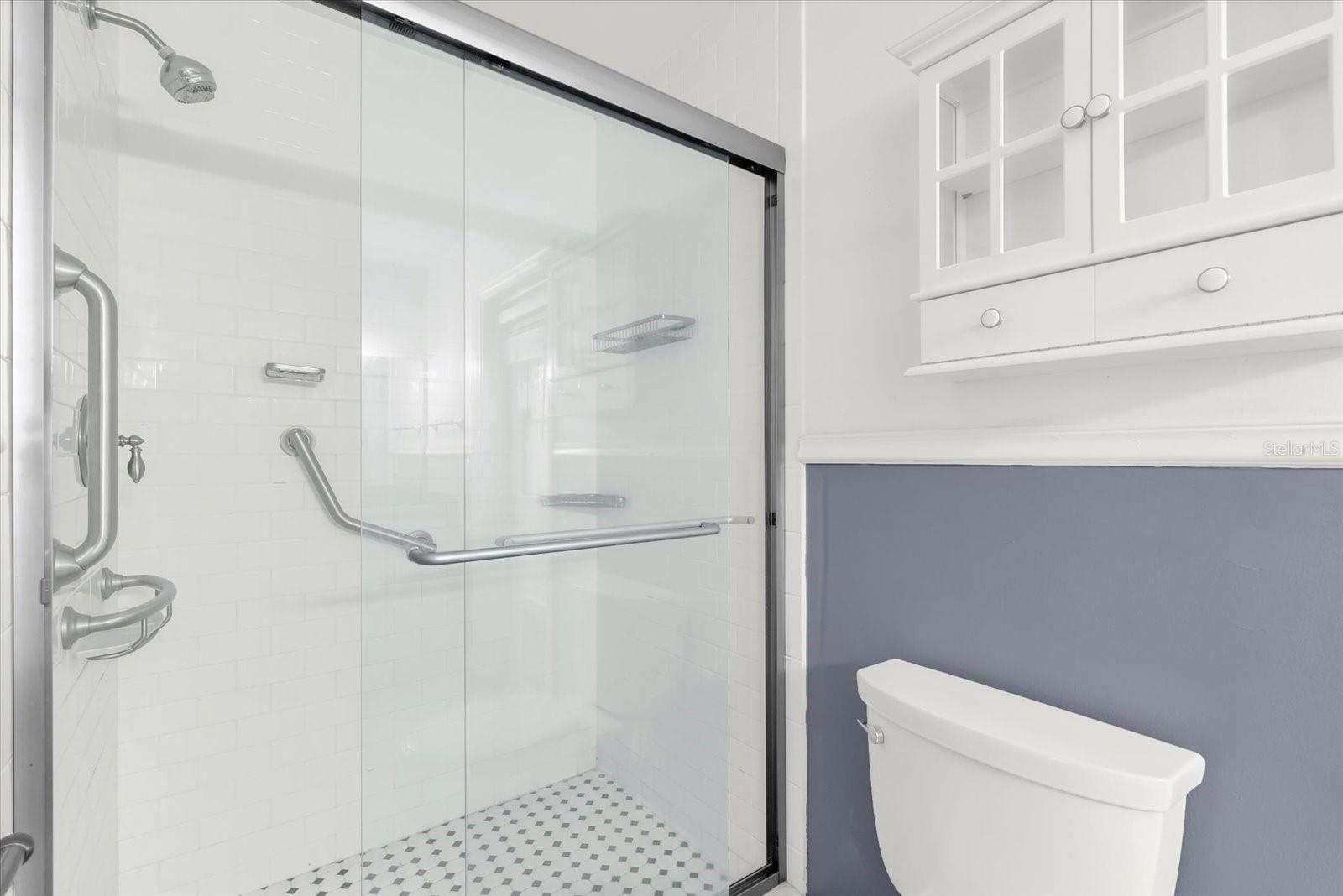 SAND LAKE HILLS - Residential Lease