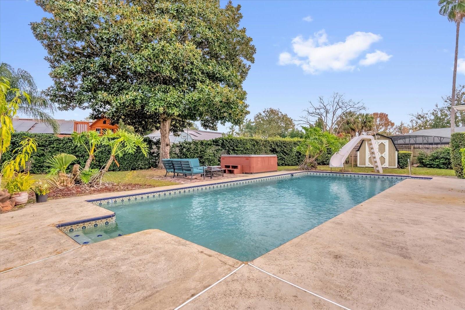 SAND LAKE HILLS - Residential Lease