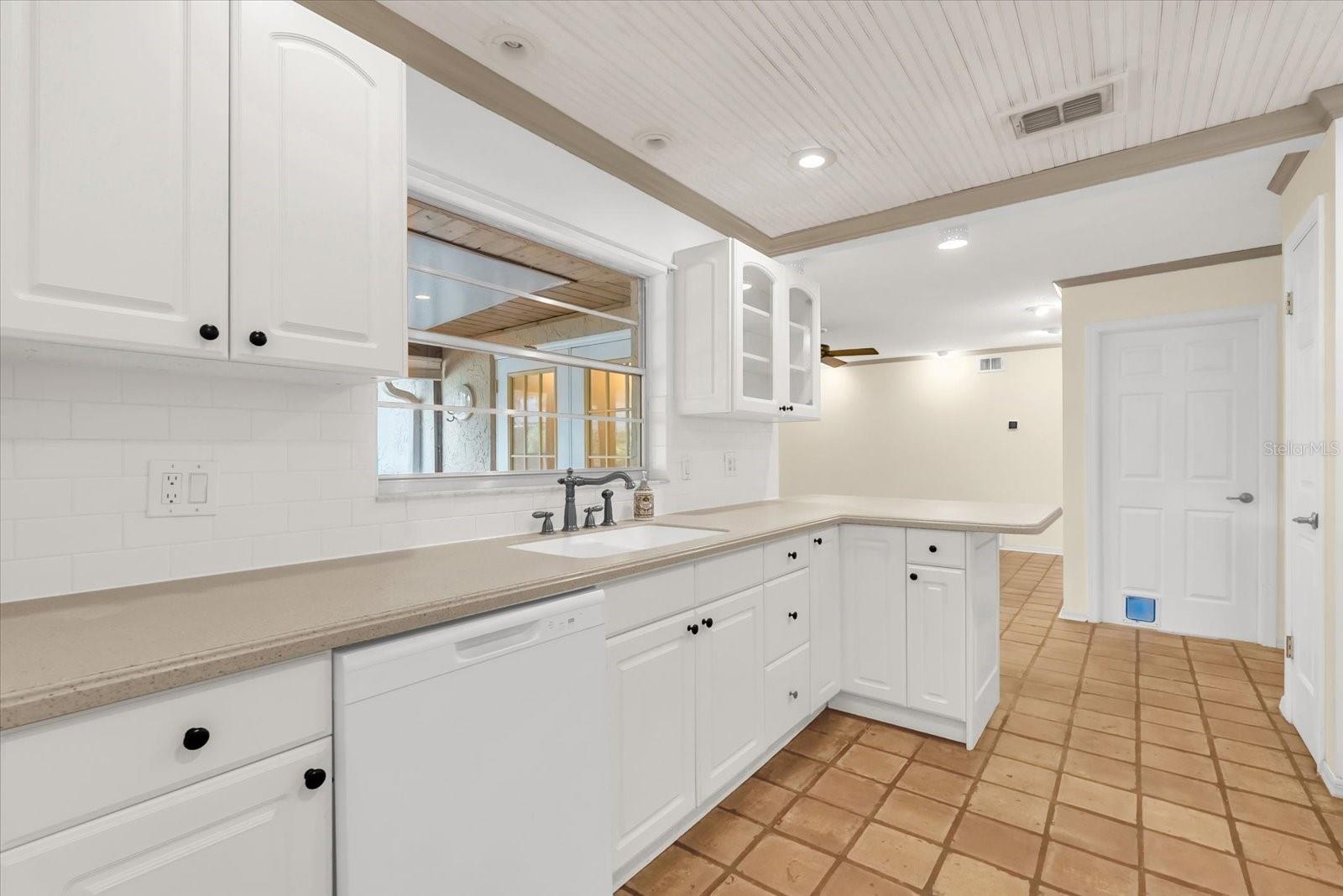 SAND LAKE HILLS - Residential Lease