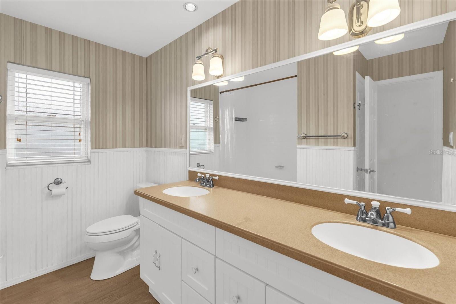 SAND LAKE HILLS - Residential Lease