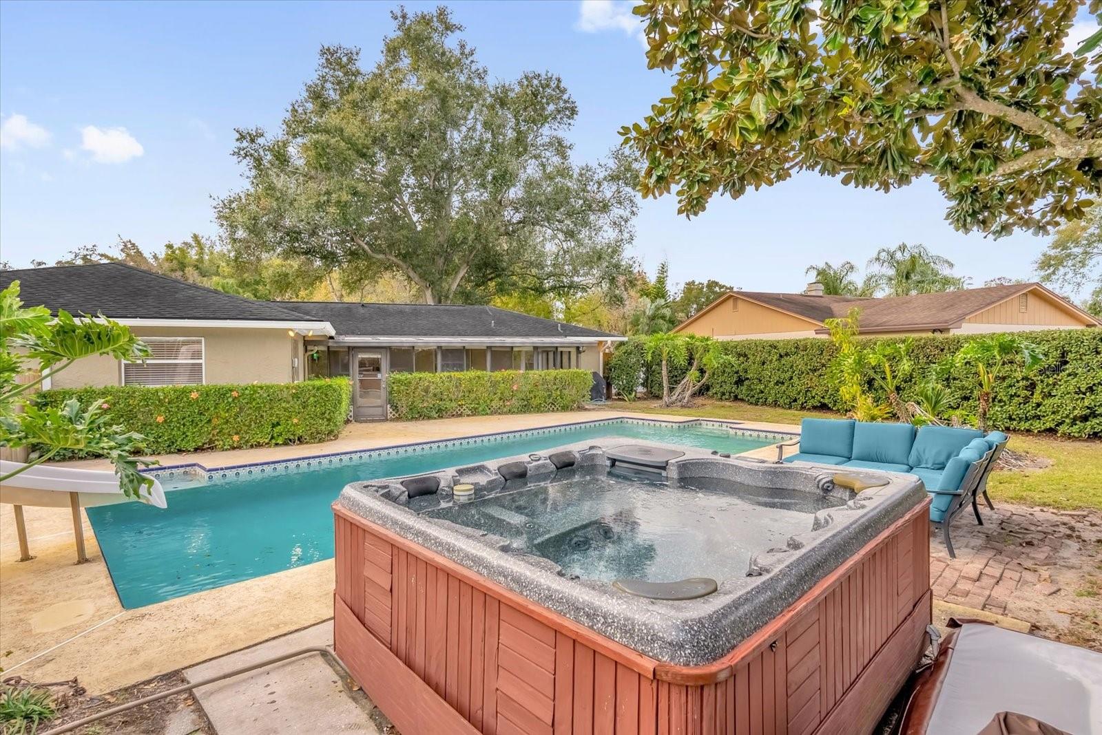 SAND LAKE HILLS - Residential Lease