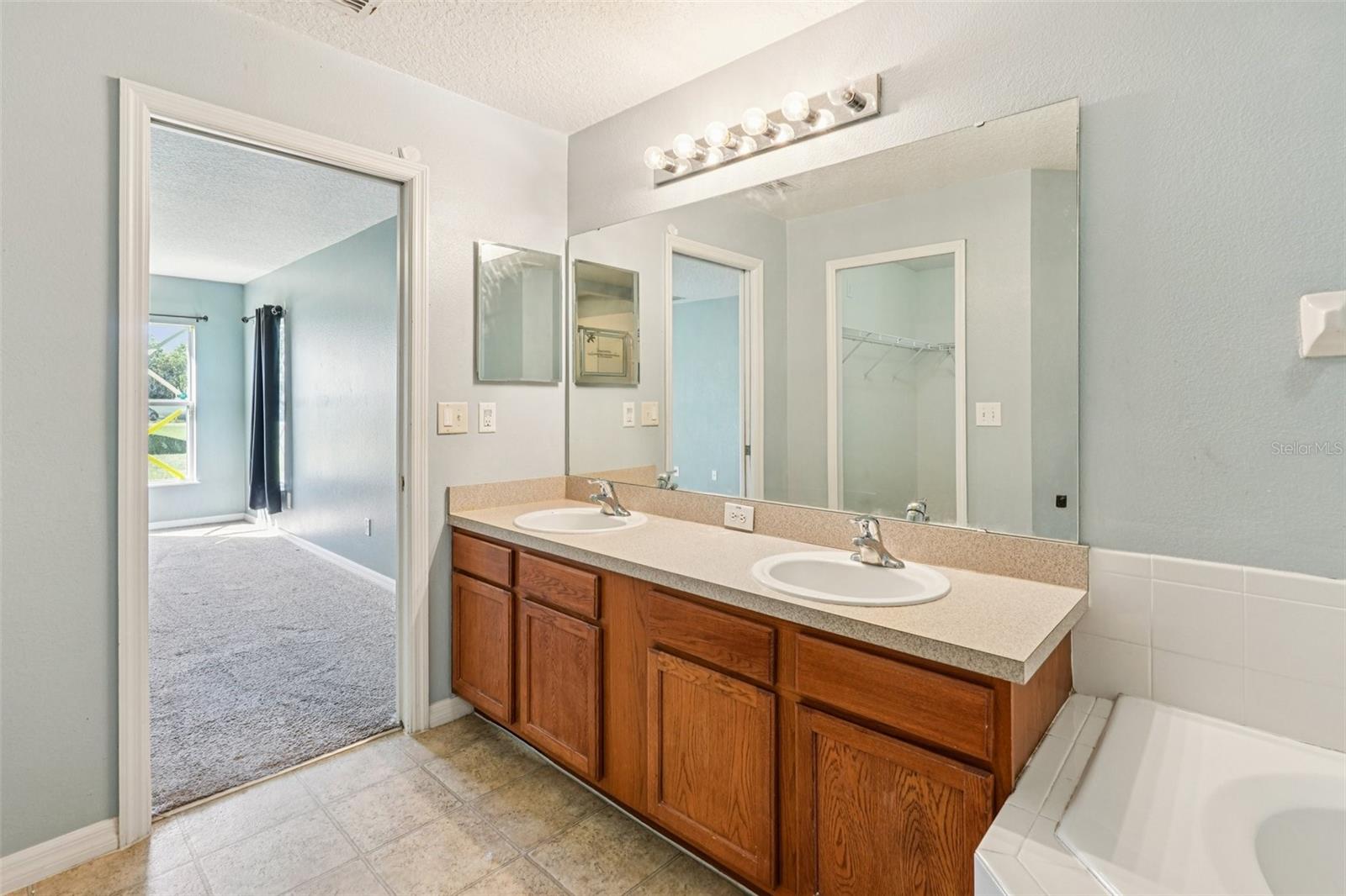 POINCIANA NBRHD 04 VILLAGE 07 - Residential