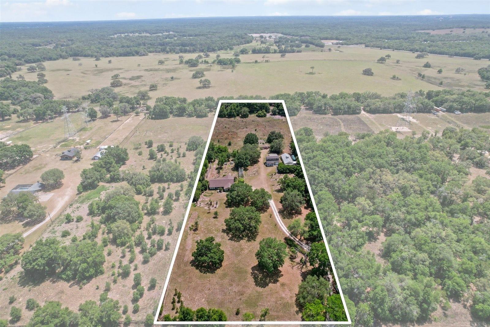 FOREST LAKE 6826 - Residential