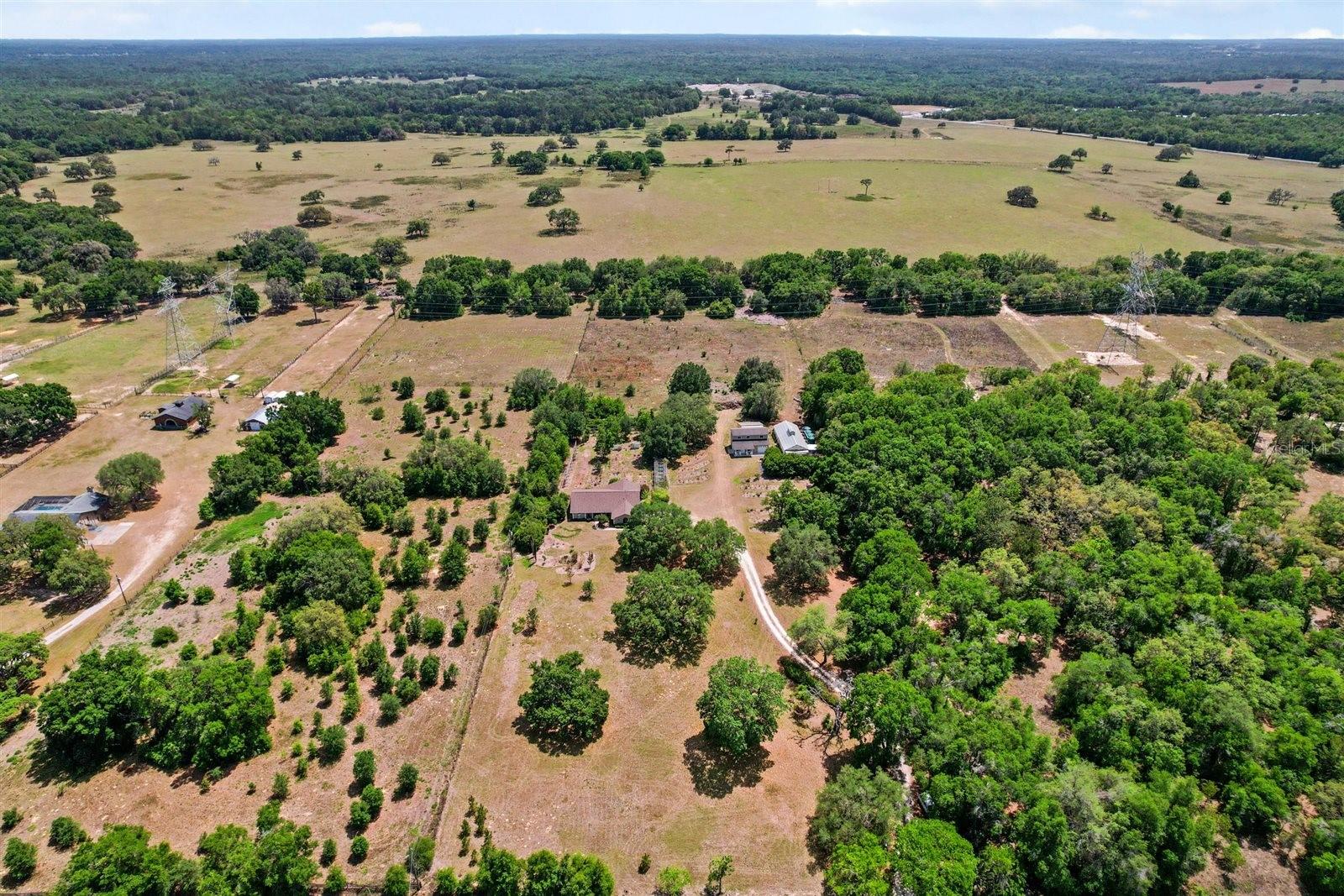 FOREST LAKE 6826 - Residential