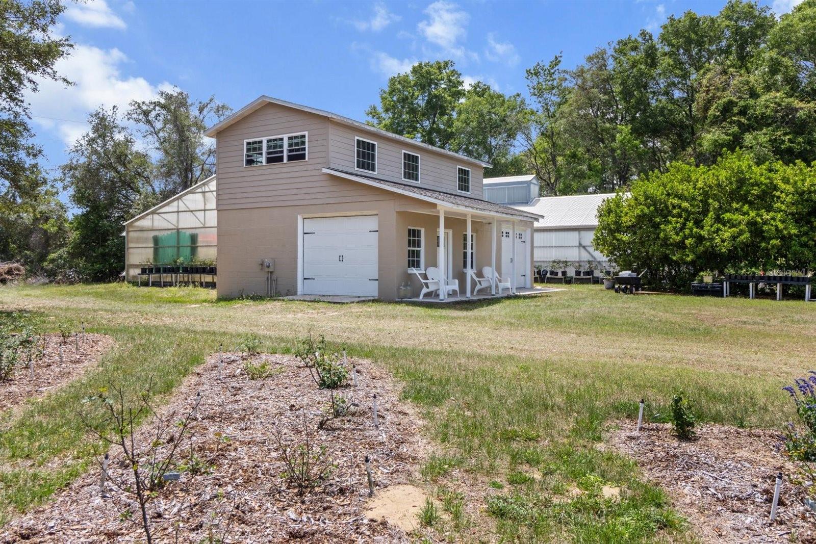 FOREST LAKE 6826 - Residential