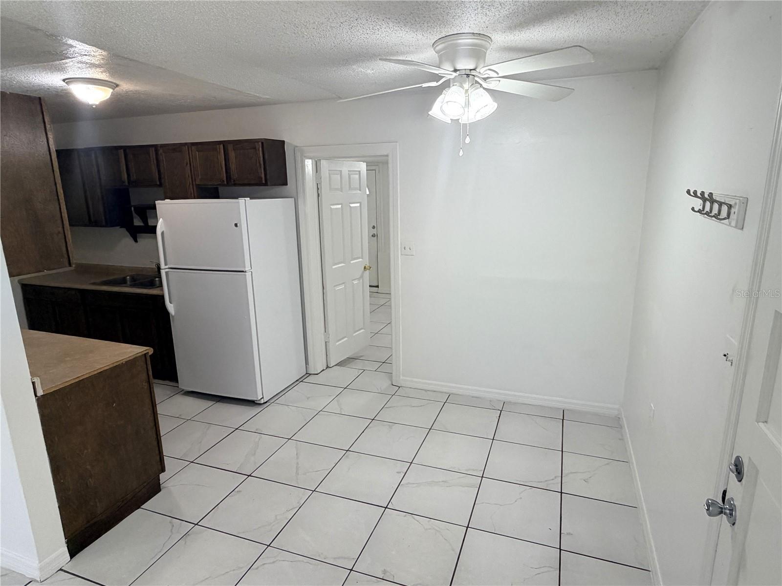 PLYMOUTH HEIGHTS - Residential