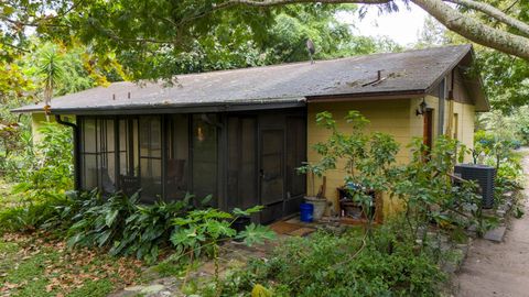 A home in APOPKA