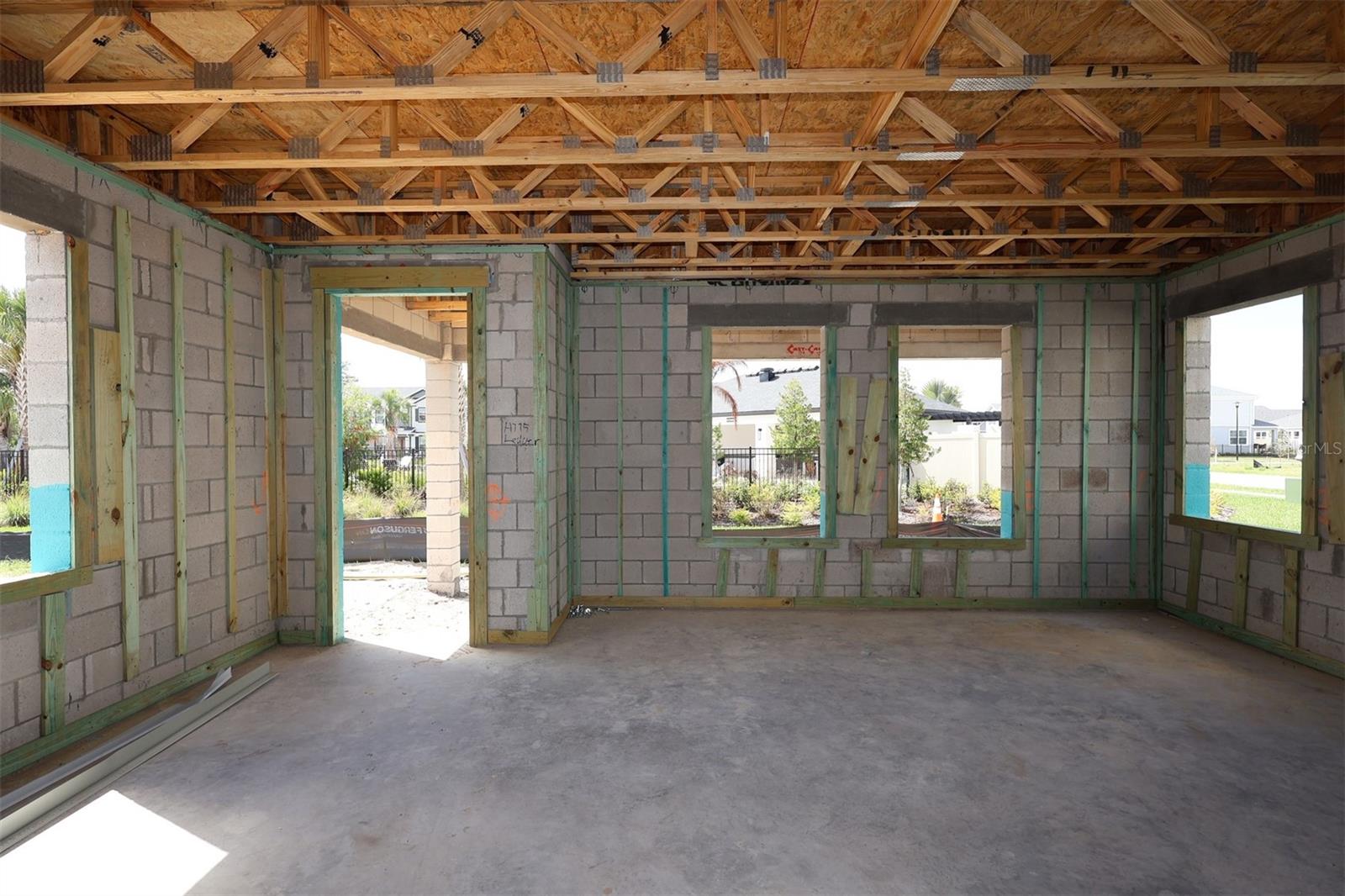 CENTER LAKE ON THE PARK - Residential