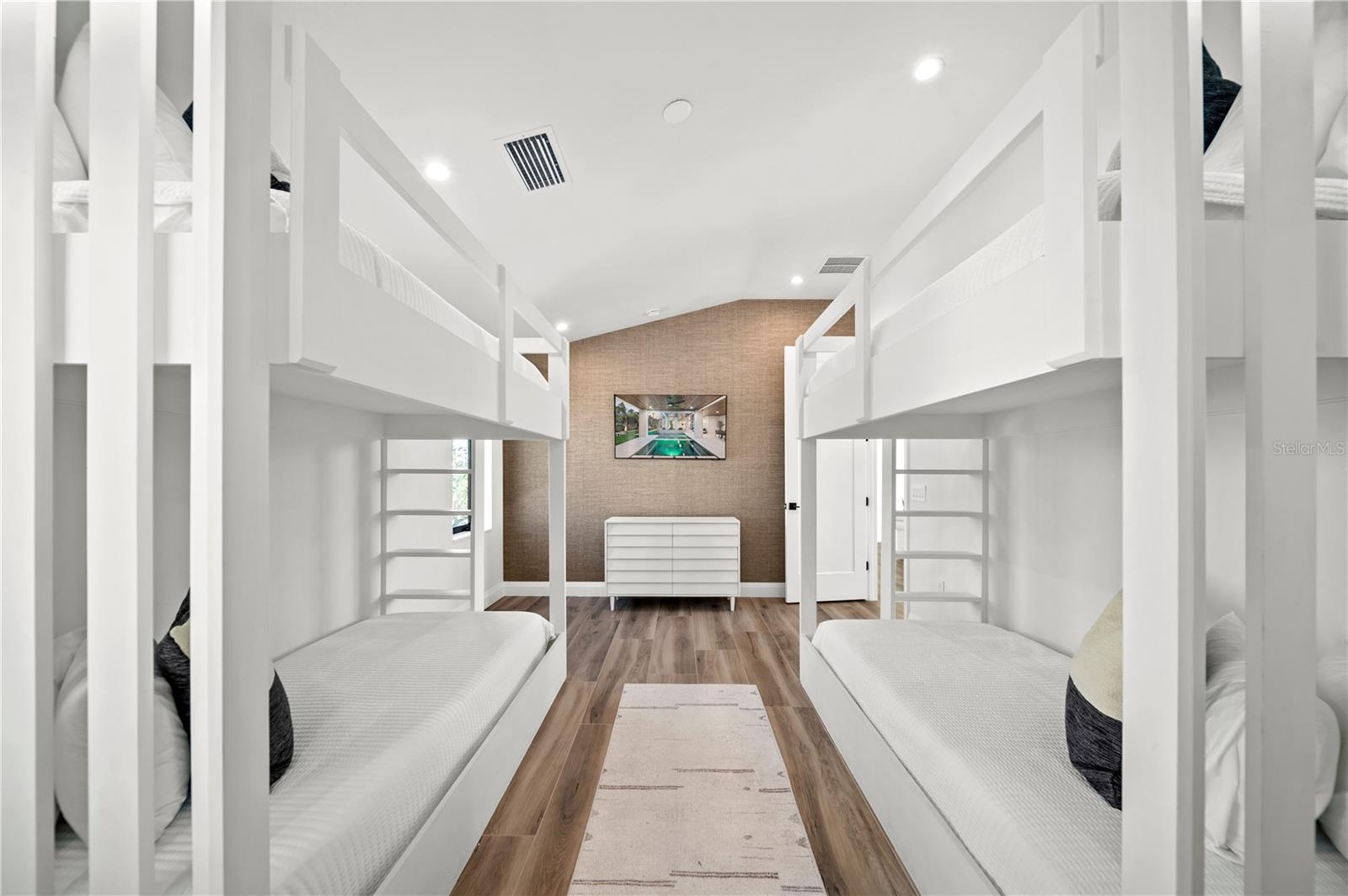 POINT O ROCKS TERRACE ADD - Residential