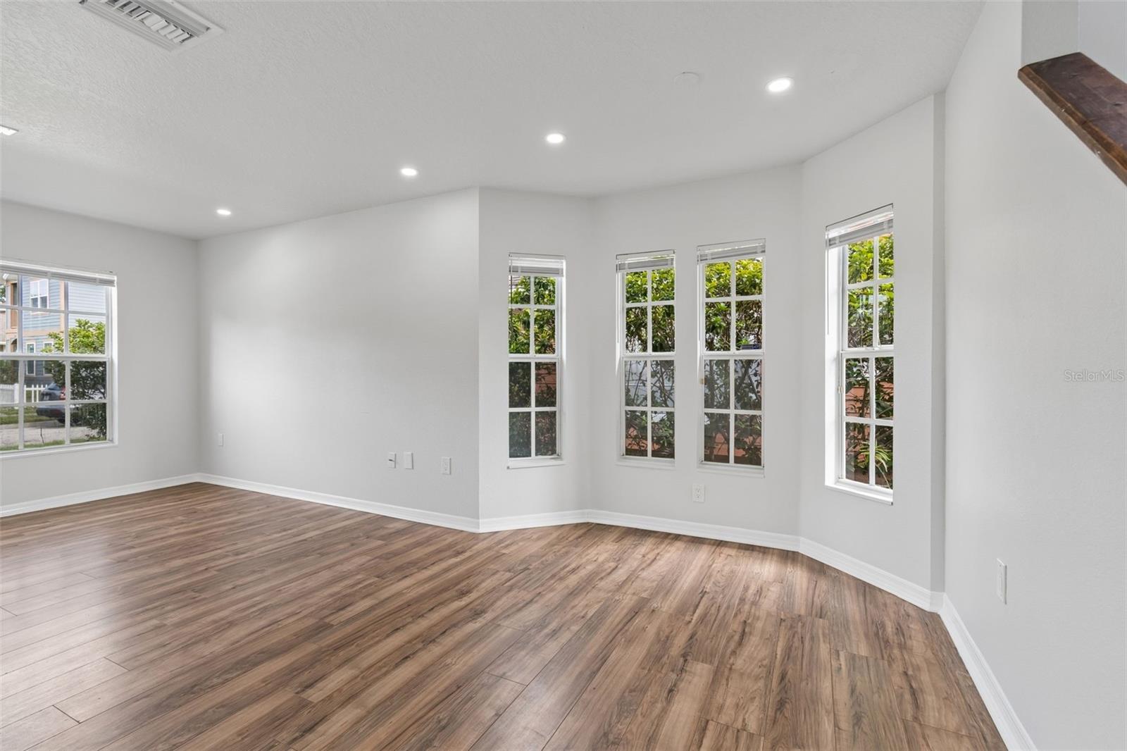 BELMONT HEIGHTS ESTATES PH - Residential