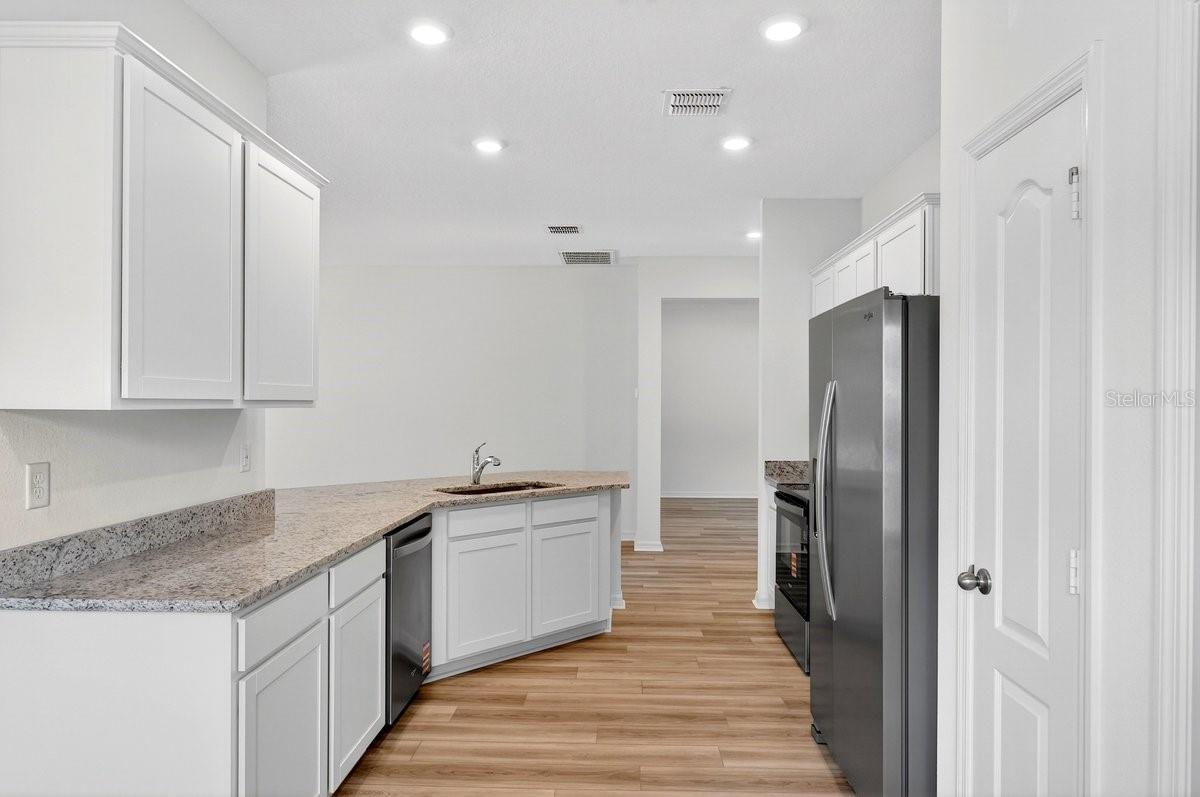 DELTONA LAKES UNIT 23 - Residential