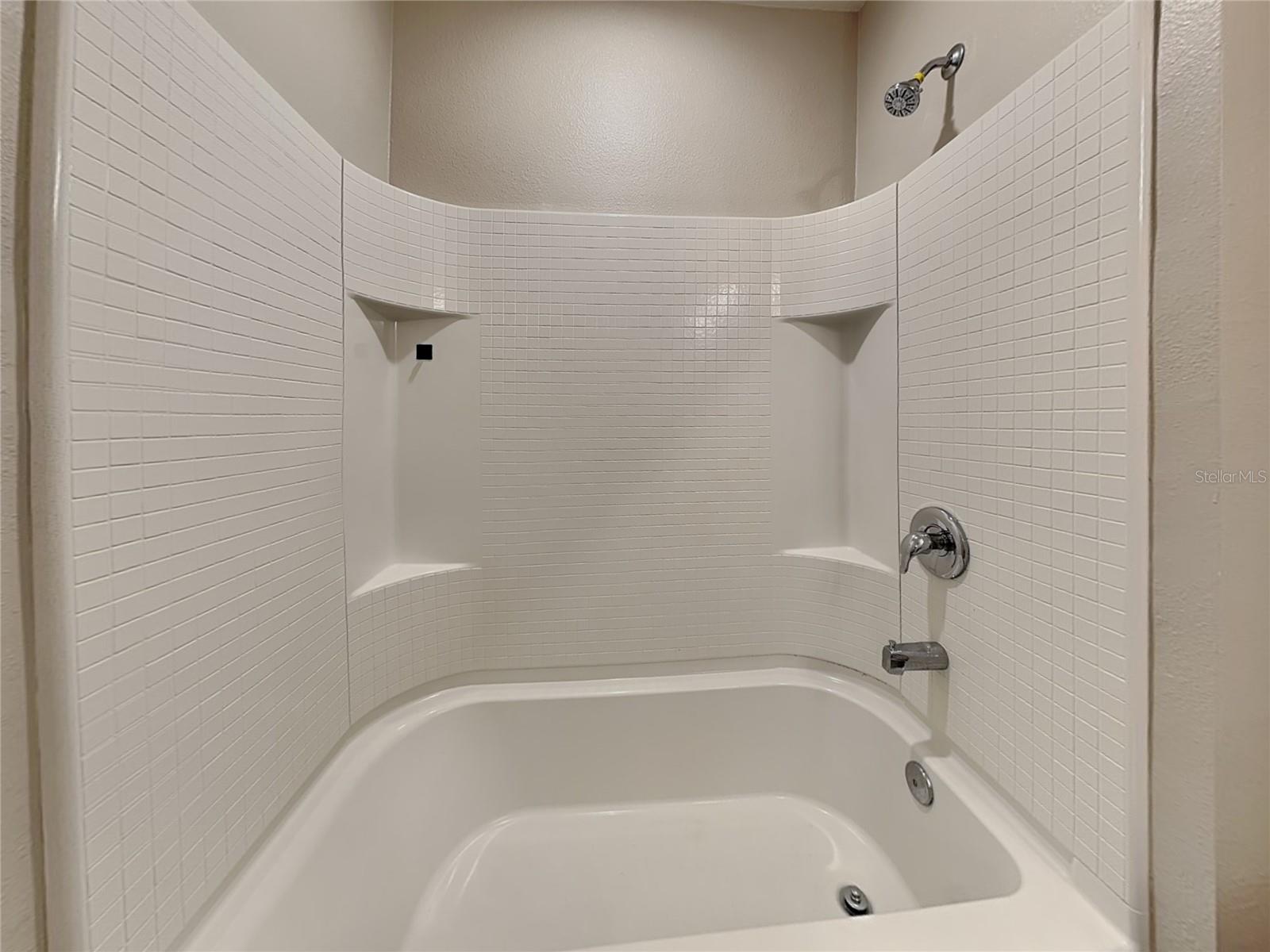 SILVERSTONE SOUTH - Residential Lease