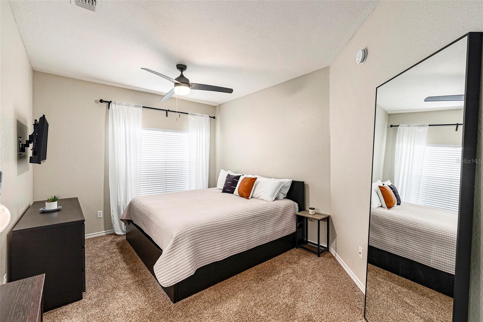 BEACHWALK CONDO - Residential Lease