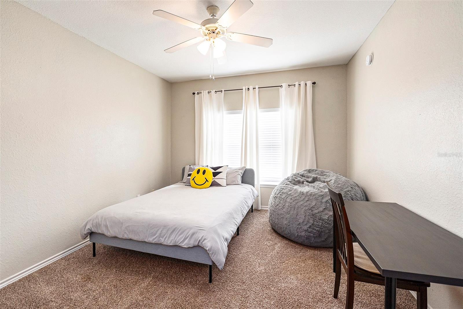 BEACHWALK CONDO - Residential Lease