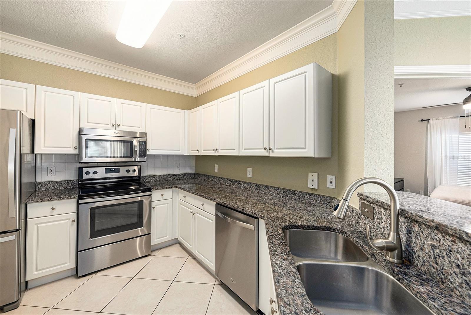 BEACHWALK CONDO - Residential Lease