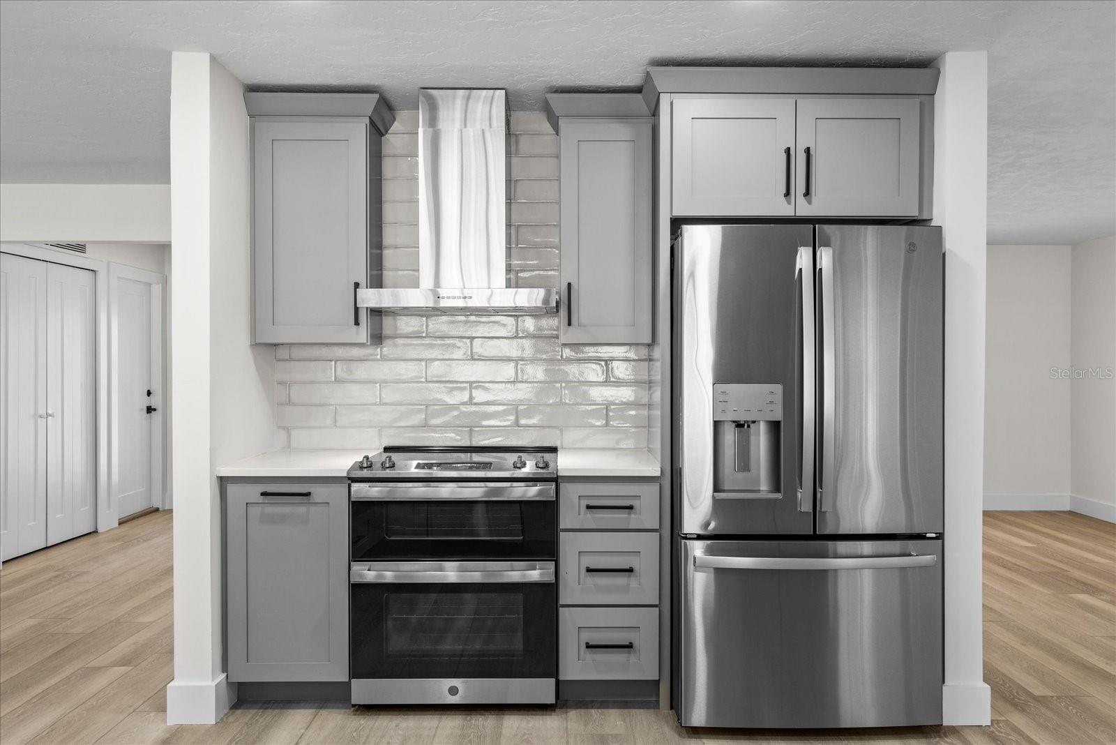 SOUTH CSWY ISLE YACHT CLUB 4TH ADD - Residential