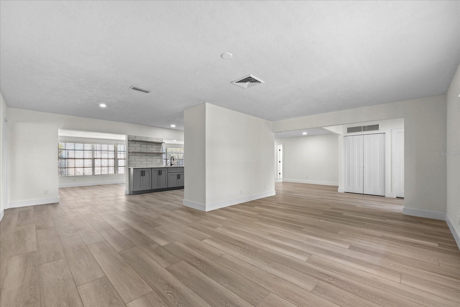 SOUTH CSWY ISLE YACHT CLUB 4TH ADD - Residential