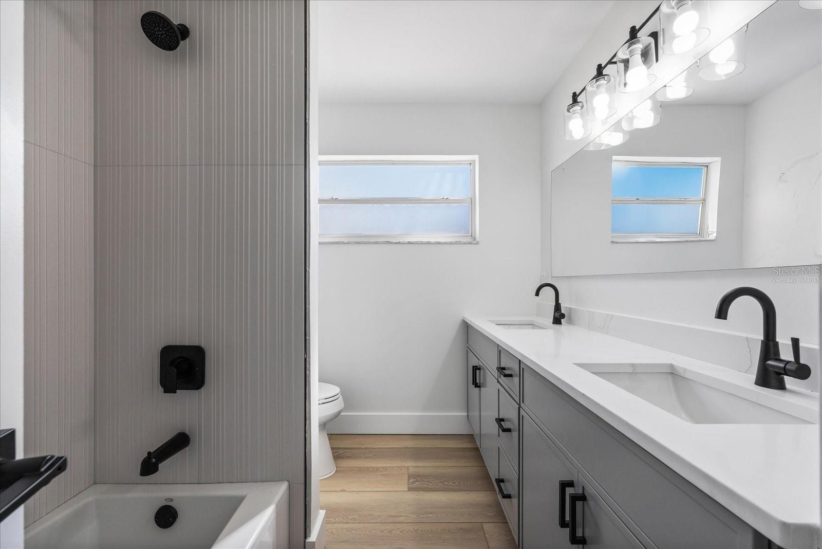 SOUTH CSWY ISLE YACHT CLUB 4TH ADD - Residential