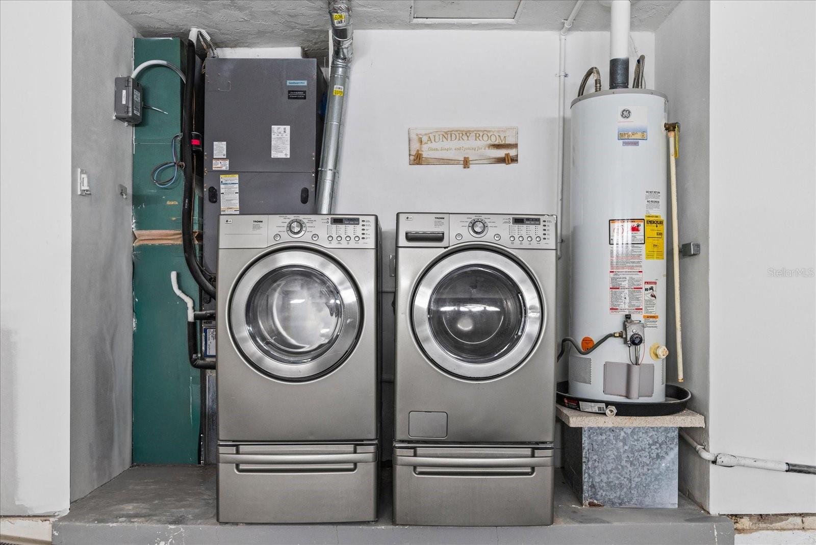 SOUTH CSWY ISLE YACHT CLUB 4TH ADD - Residential