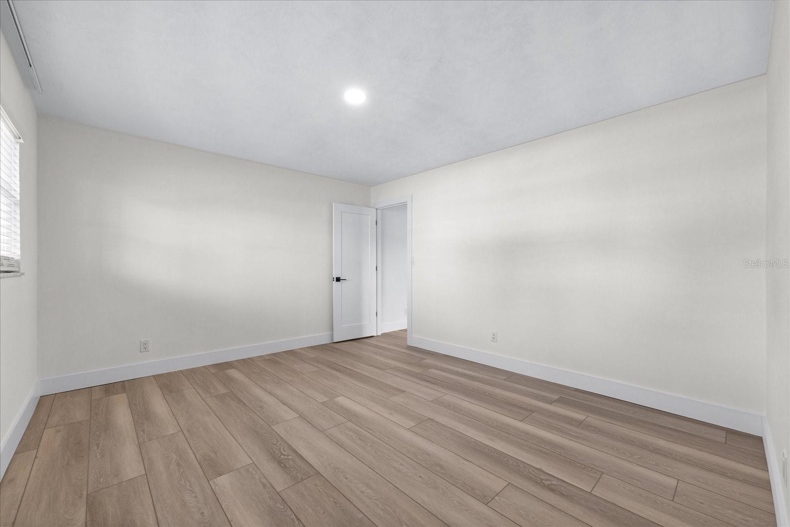 SOUTH CSWY ISLE YACHT CLUB 4TH ADD - Residential