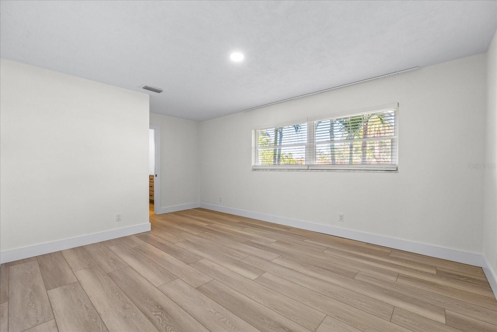 SOUTH CSWY ISLE YACHT CLUB 4TH ADD - Residential