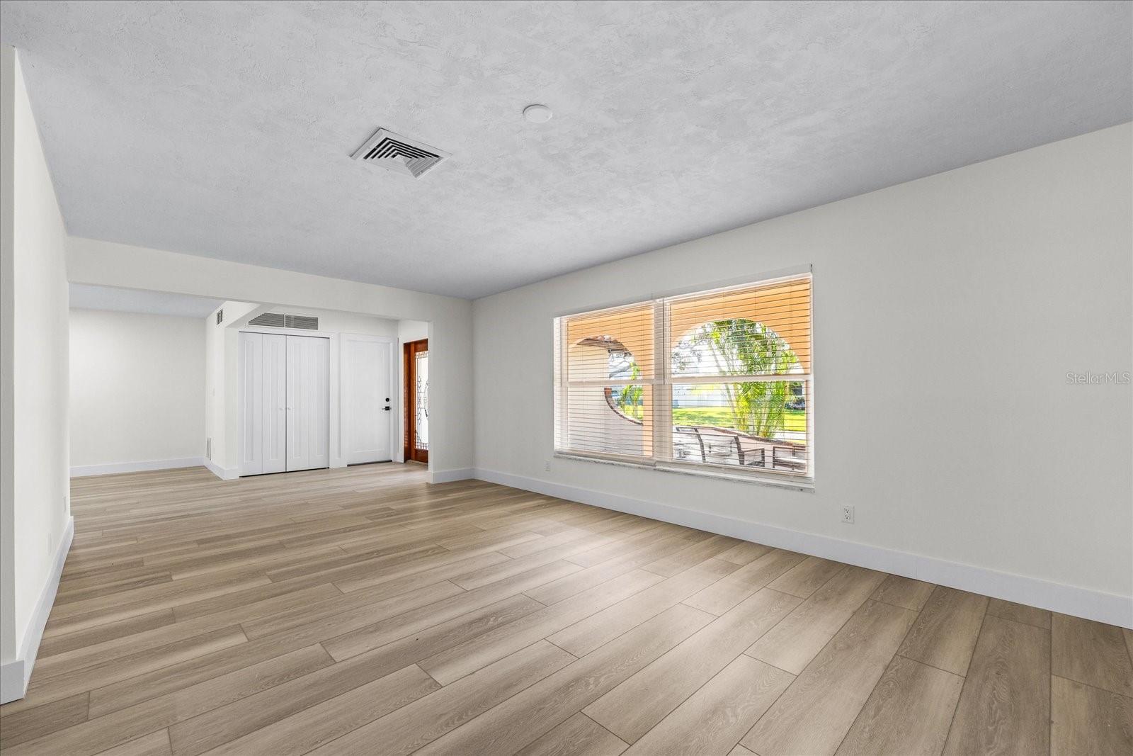 SOUTH CSWY ISLE YACHT CLUB 4TH ADD - Residential