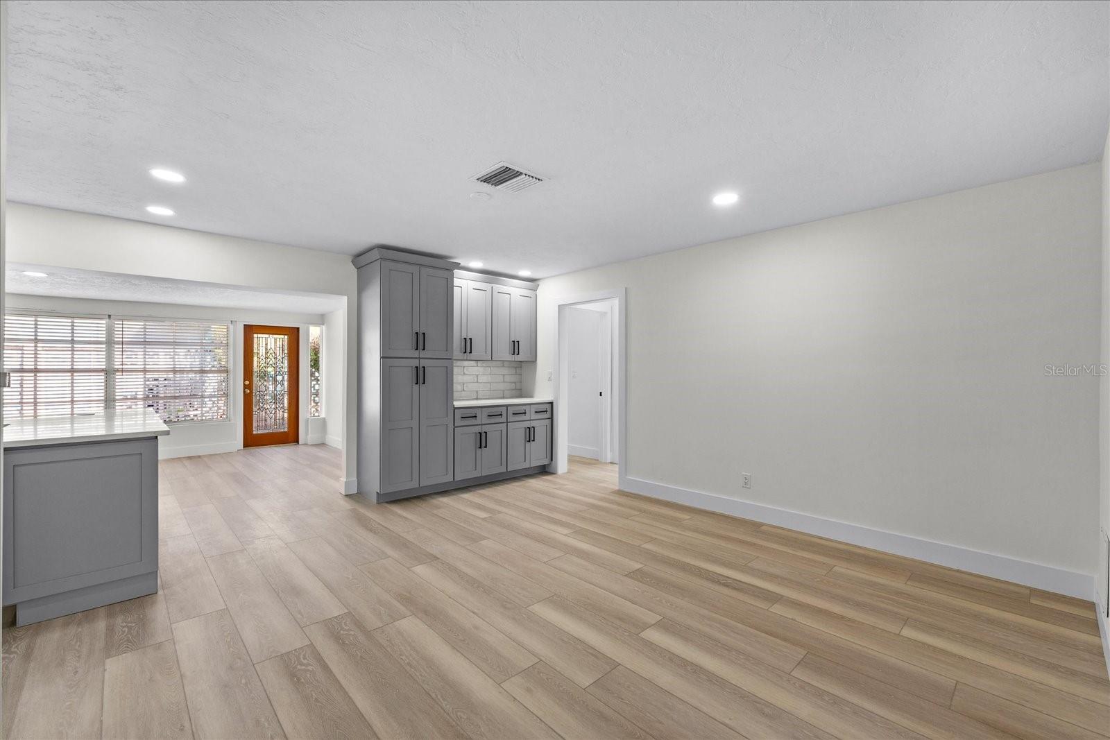 SOUTH CSWY ISLE YACHT CLUB 4TH ADD - Residential