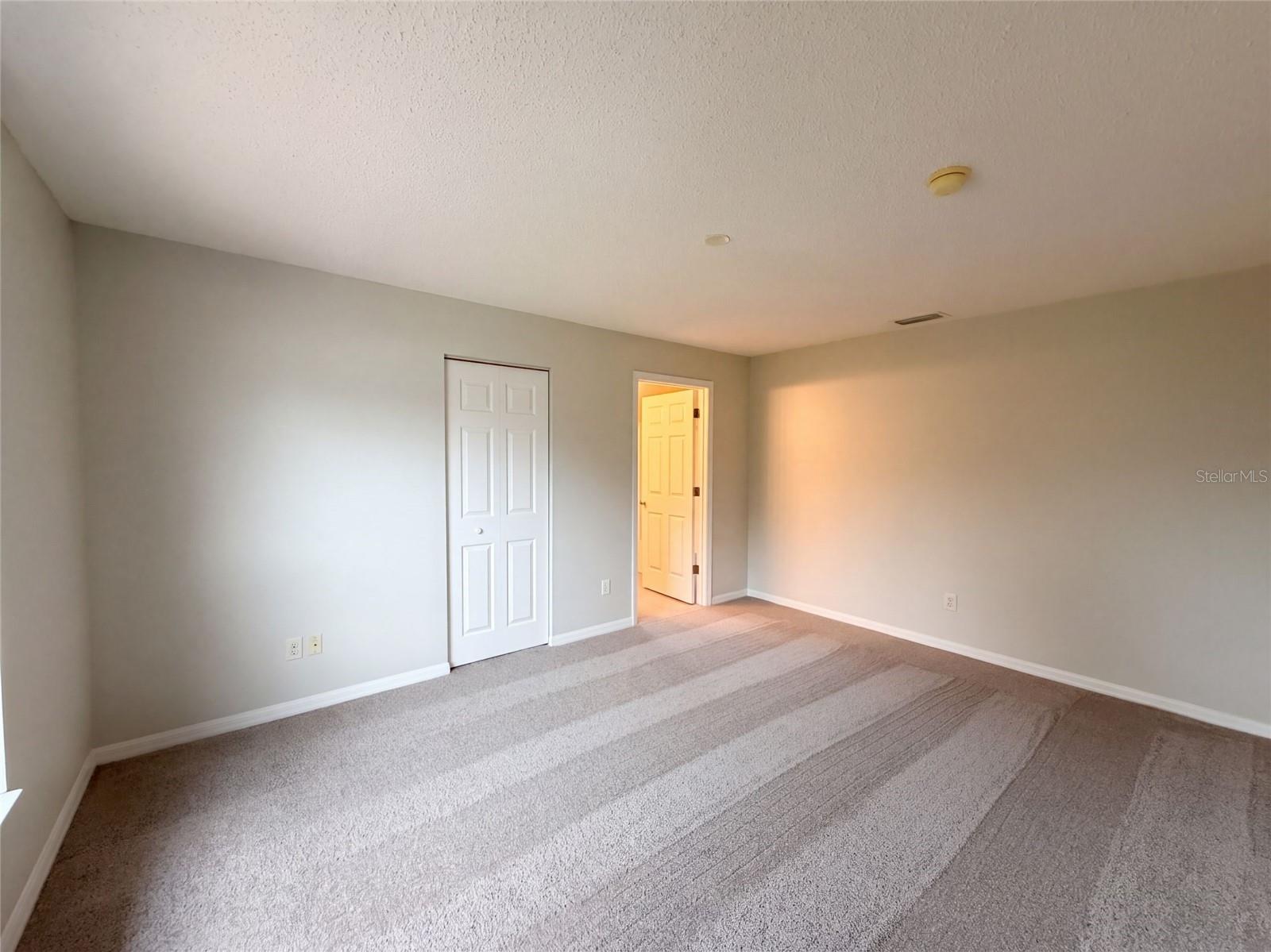 18 ROLLAND LANE