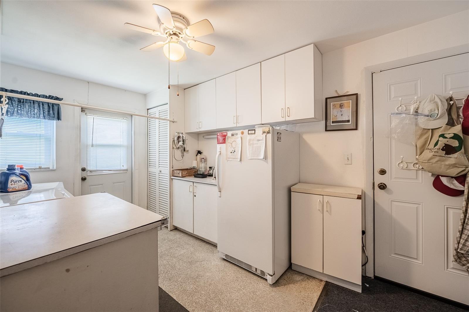 IMPERIAL POINT - Residential