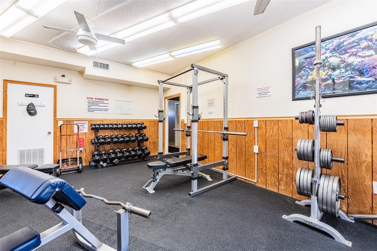 IMPERIAL POINT - Residential