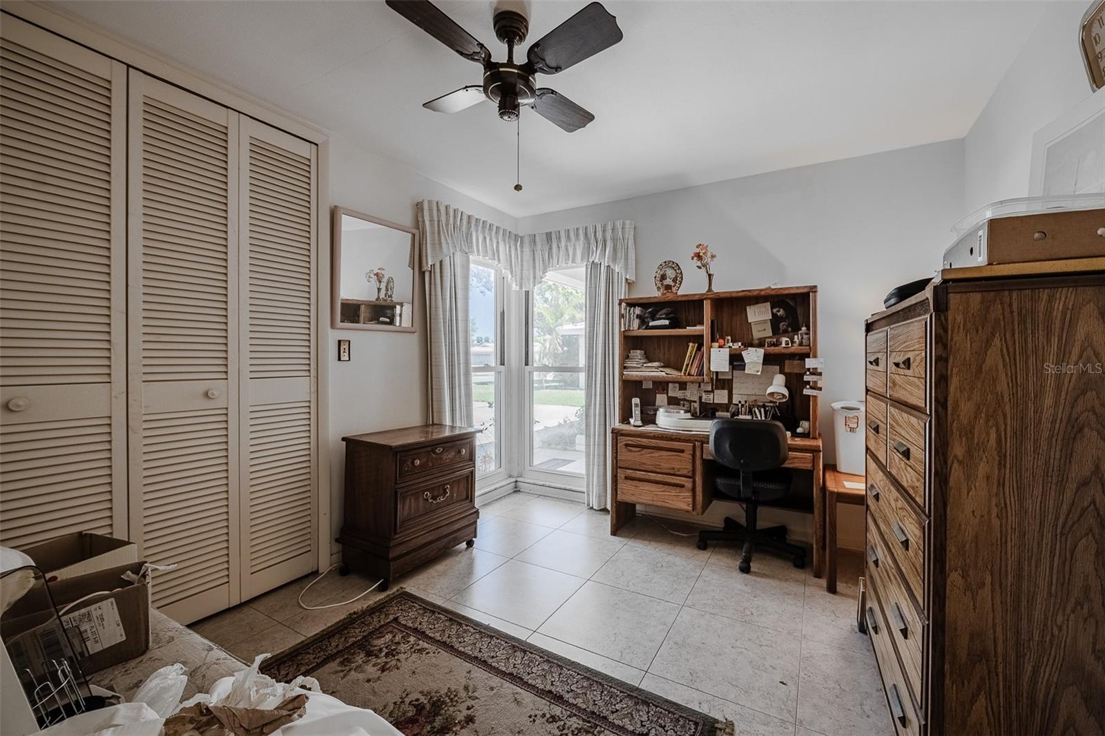 IMPERIAL POINT - Residential