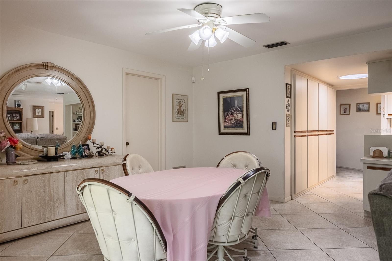 IMPERIAL POINT - Residential