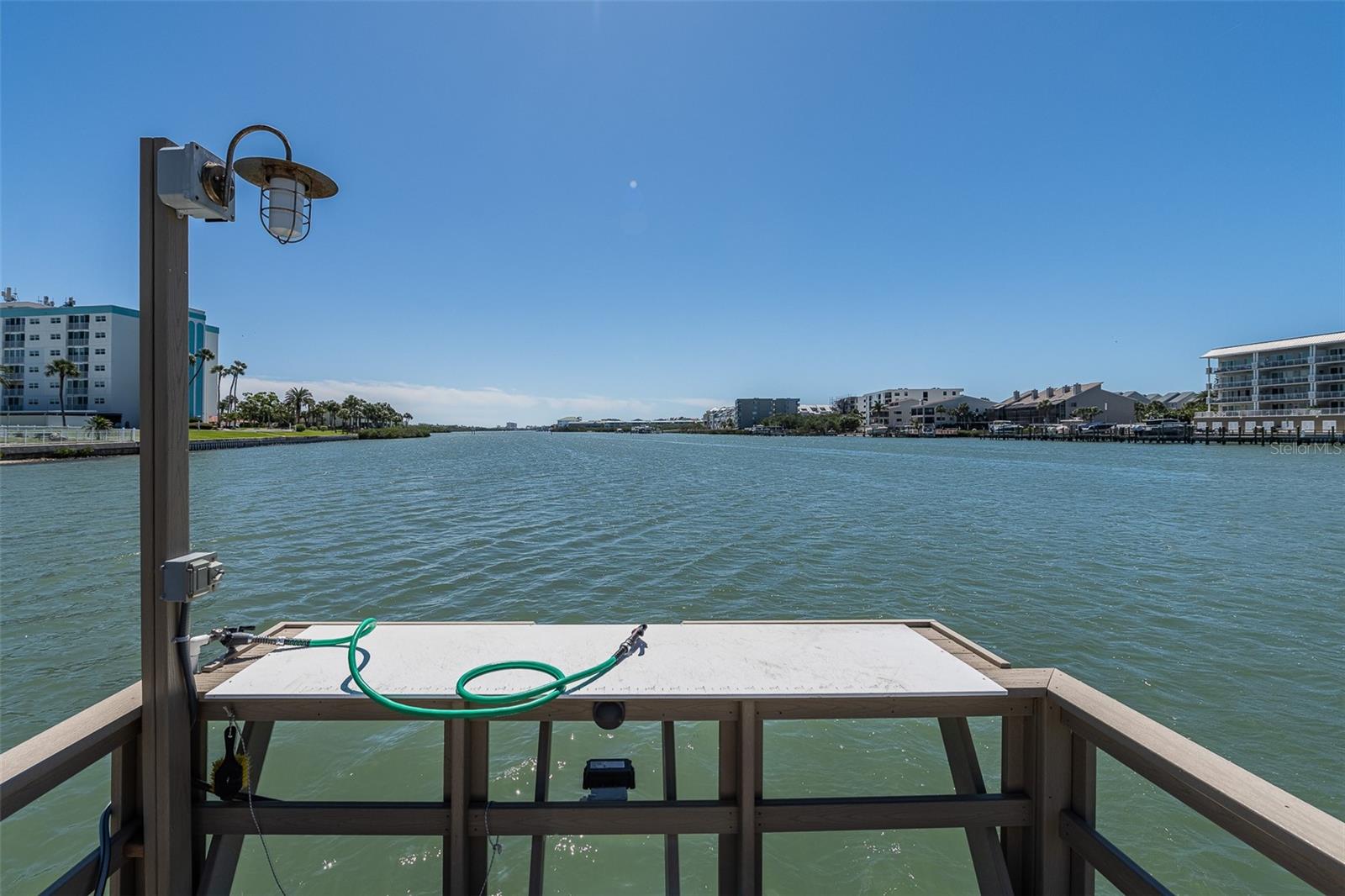 IMPERIAL POINT - Residential