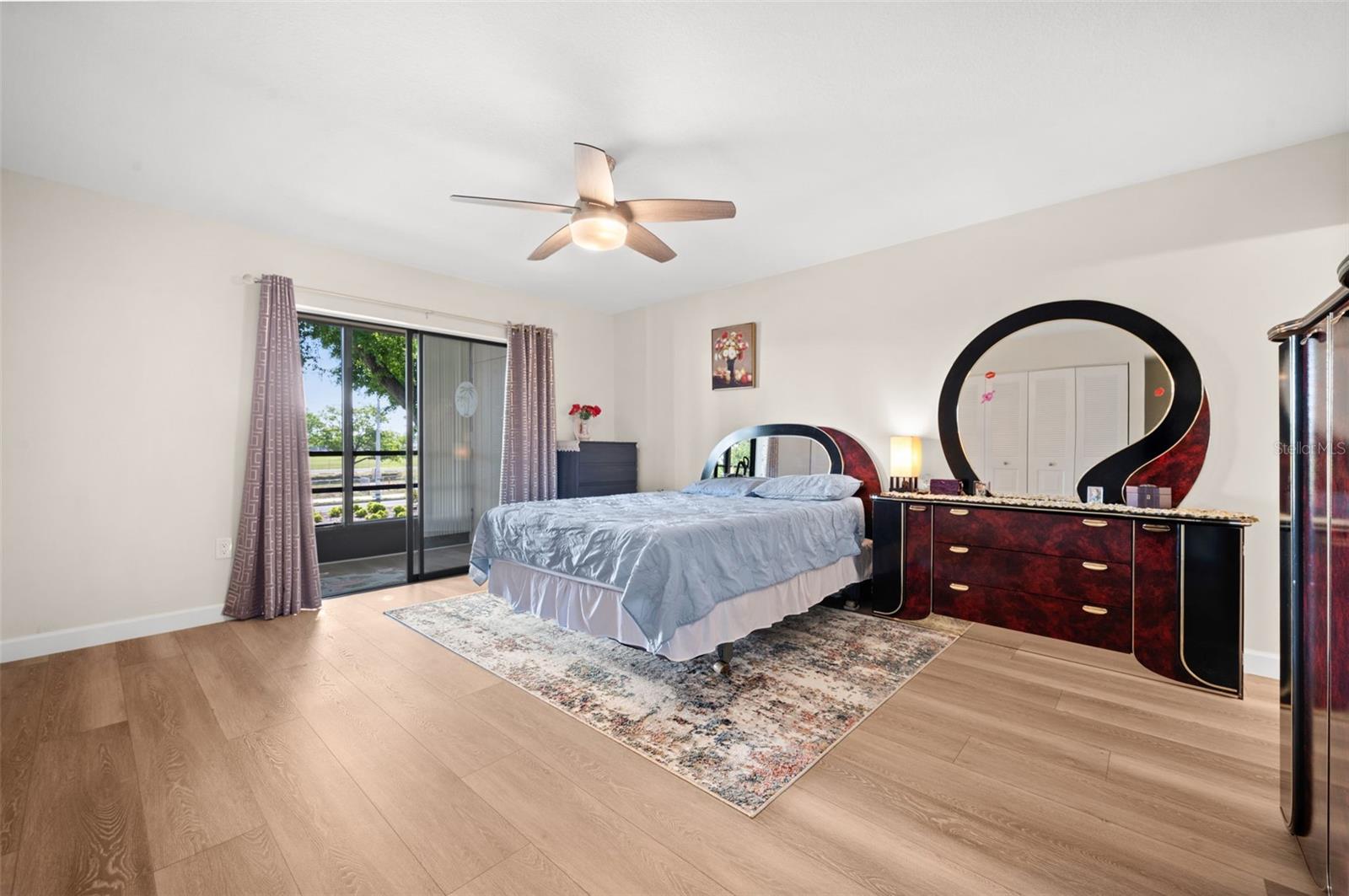 MORTON VILLAGE - Residential Lease