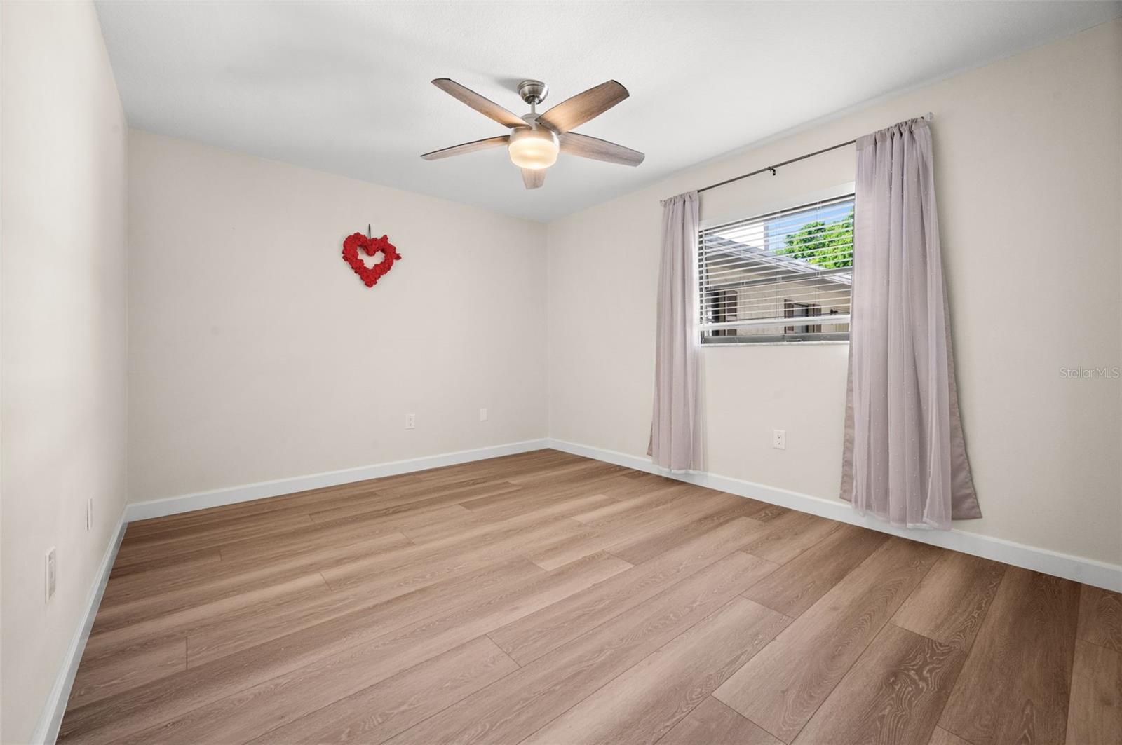 MORTON VILLAGE - Residential Lease