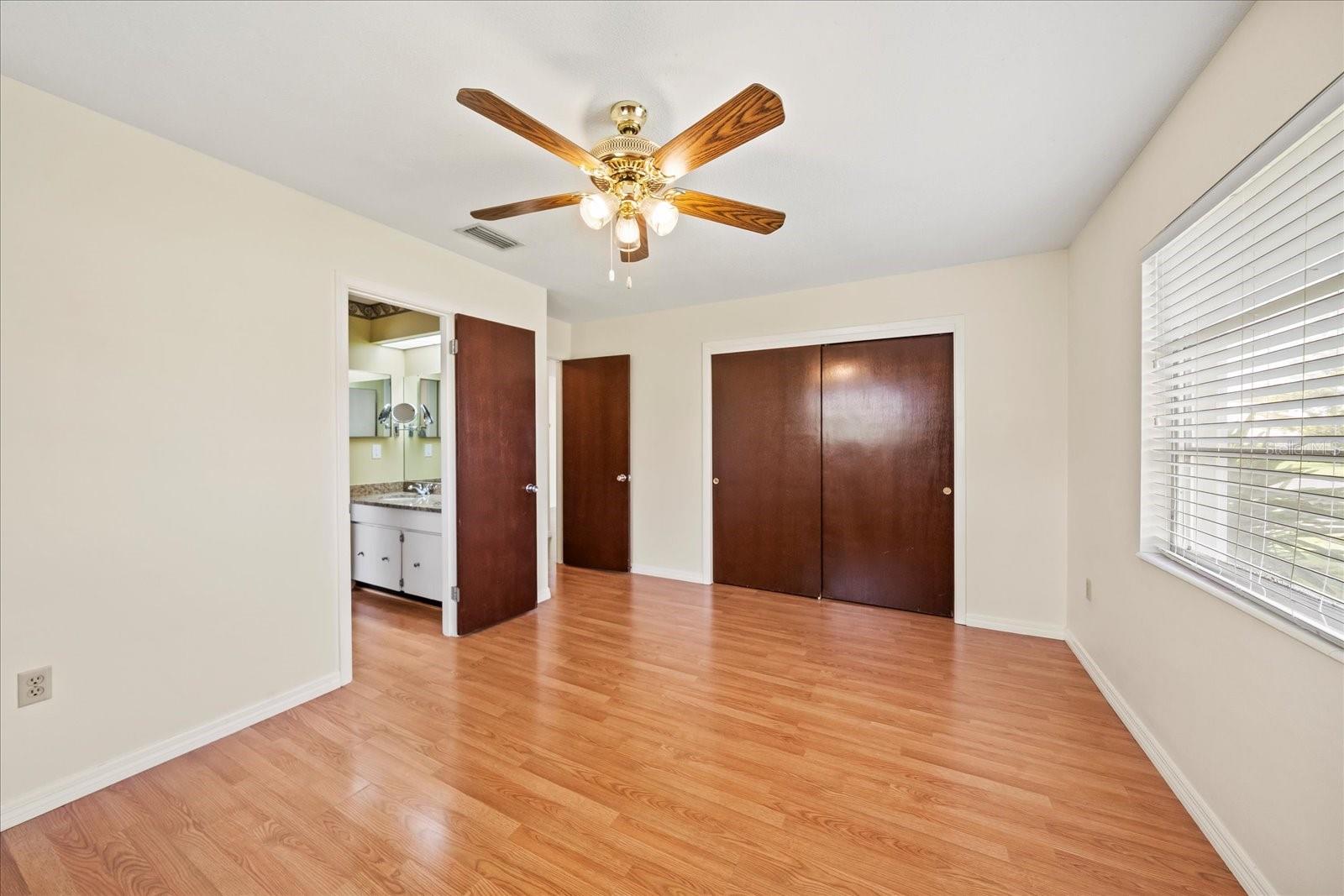 COUNTRY CLUB HEIGHTS FIRST ADD - Residential