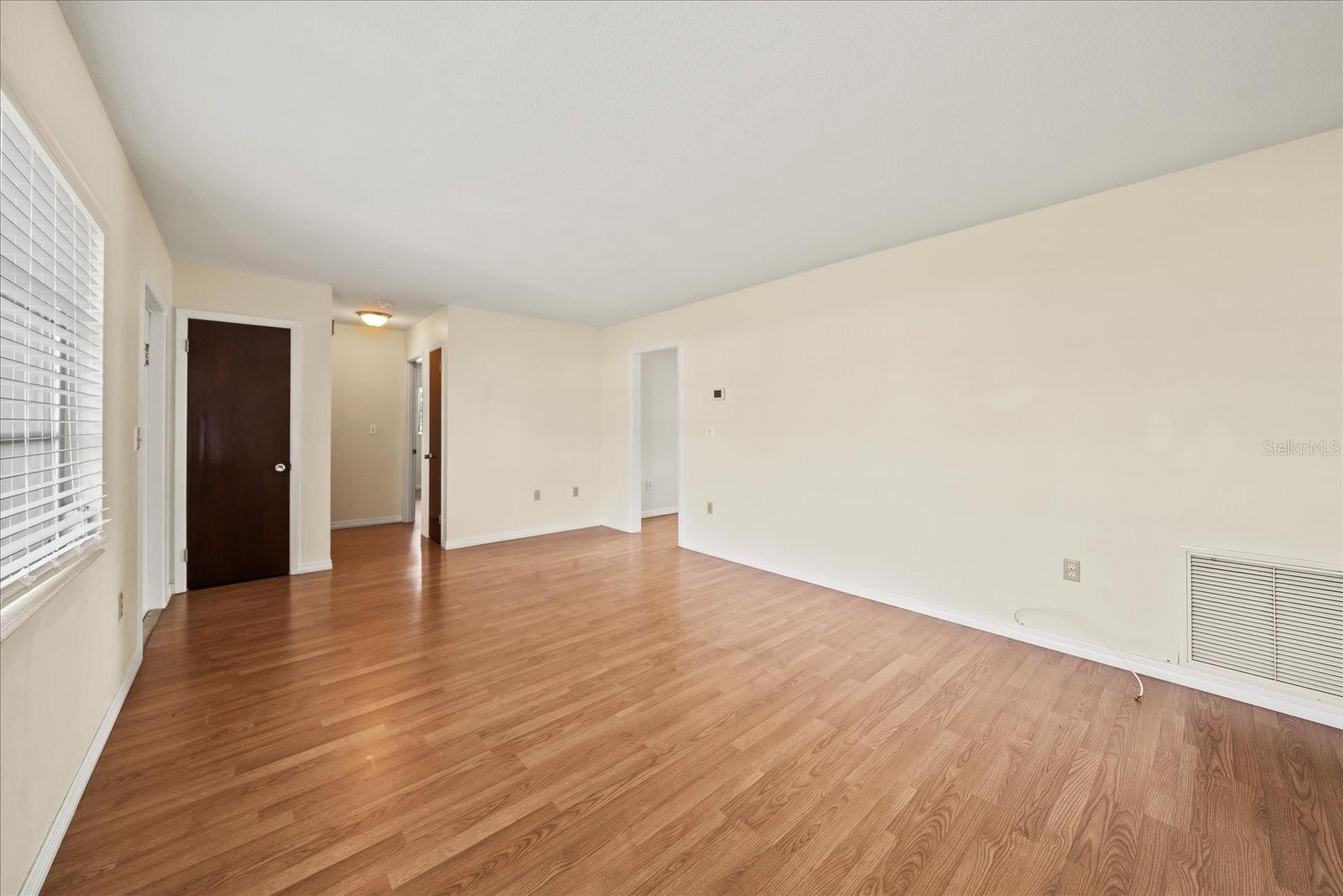 COUNTRY CLUB HEIGHTS FIRST ADD - Residential