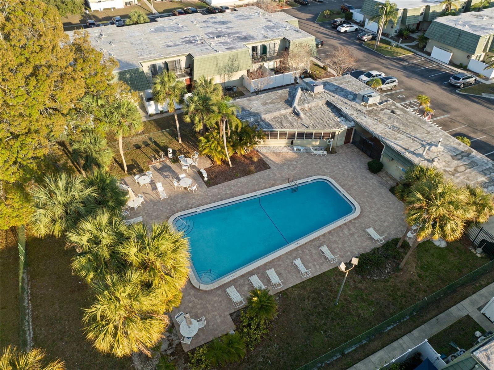 FOUNTAIN SQUARE CONDO - Residential