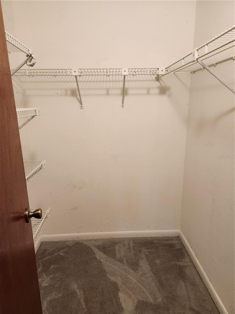 FOREST LAKE VILLAS CONDO - Residential Lease