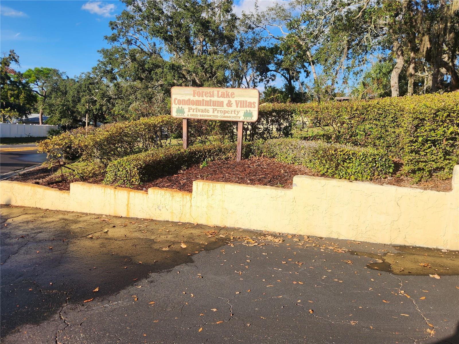 FOREST LAKE VILLAS CONDO - Residential Lease