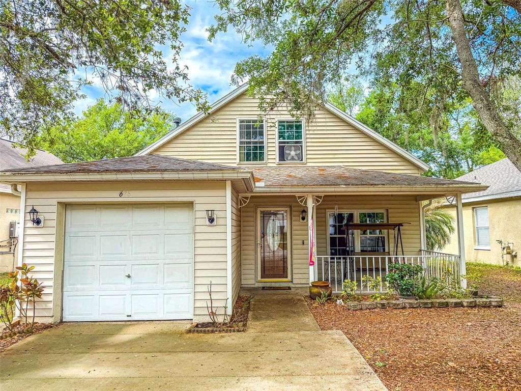 Photo of 626 Cape Cod Circle, Valrico, FL 33594 (MLS # L4960201)