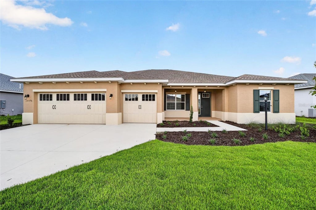 Photo of 10376 SW 107th Avenue, Ocala, FL 34481 (MLS # OM734769)
