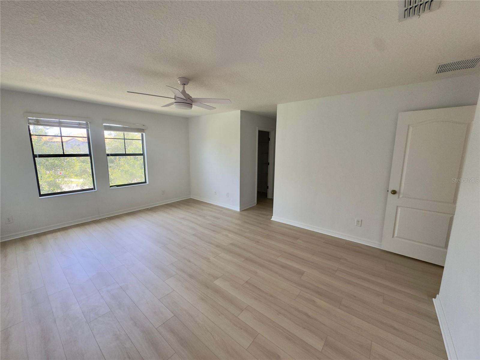 VILLAGES/WESMERE PH 3 - Residential Lease