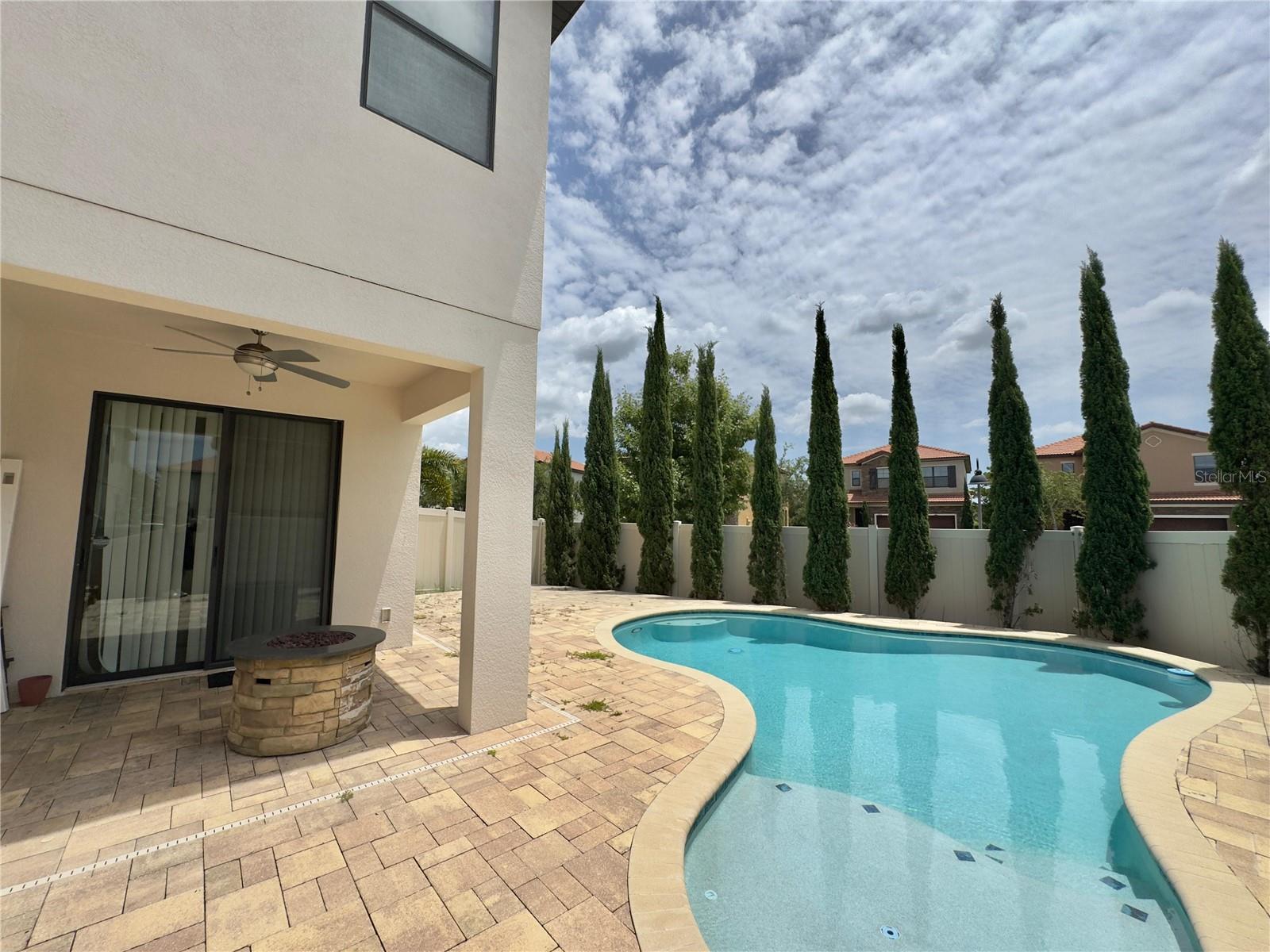 VILLAGES/WESMERE PH 3 - Residential Lease