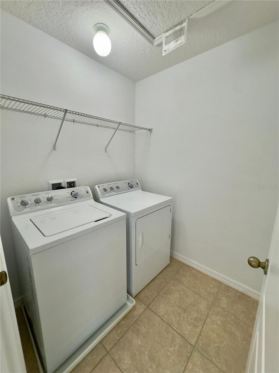 VILLAGES/WESMERE PH 3 - Residential Lease