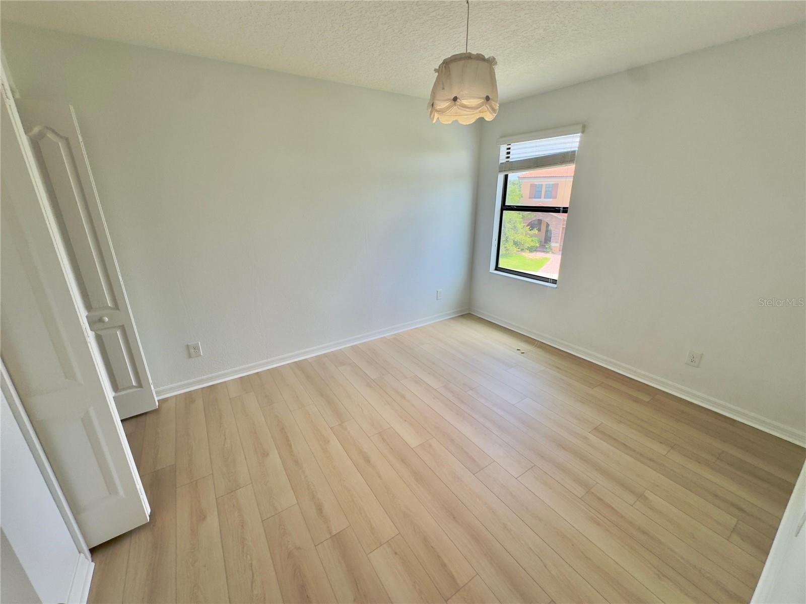 VILLAGES/WESMERE PH 3 - Residential Lease