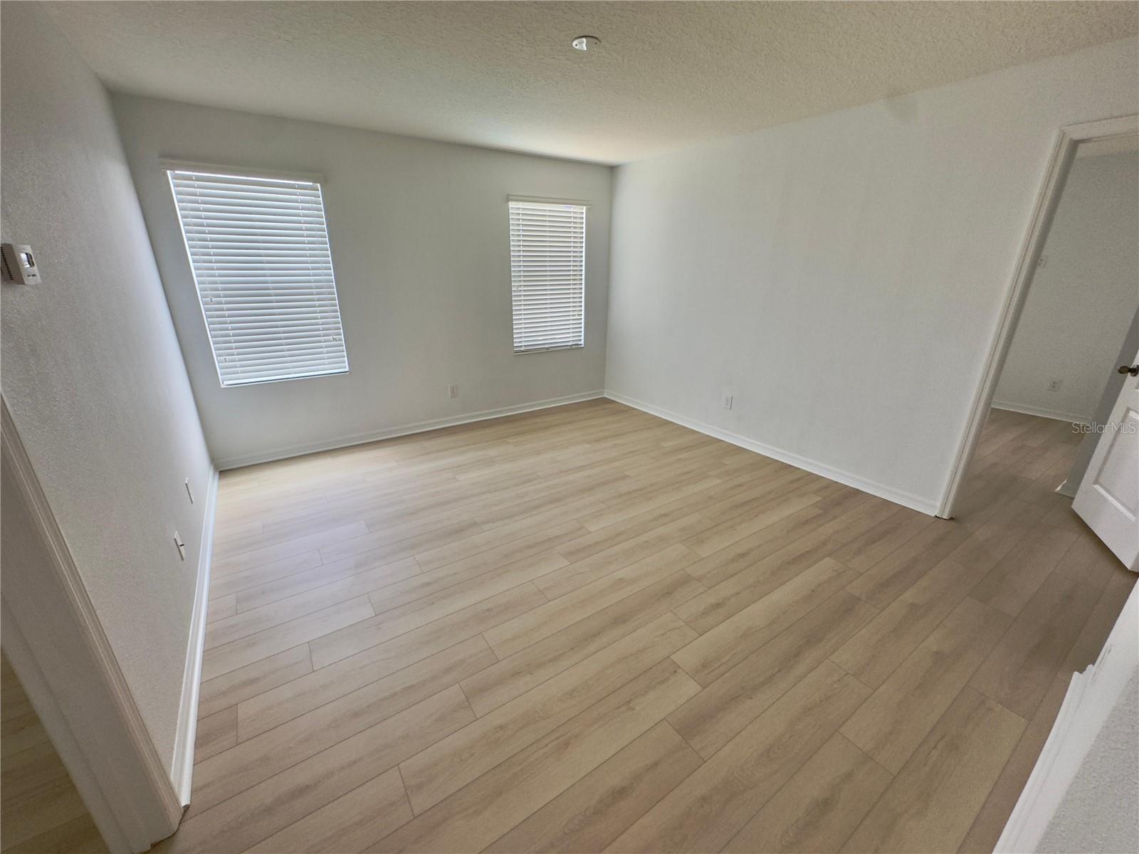 VILLAGES/WESMERE PH 3 - Residential Lease
