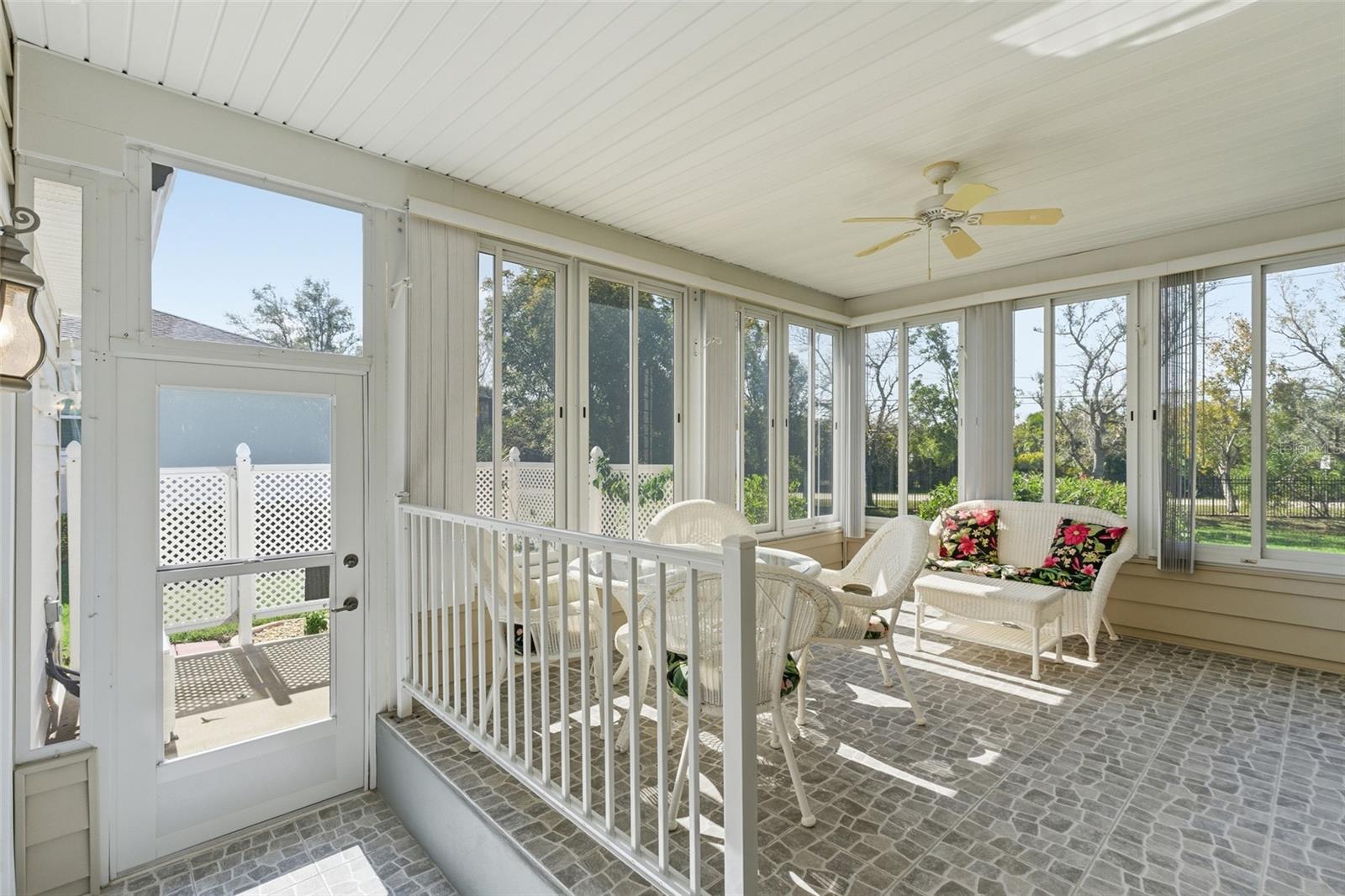 RIO VILLA LAKES - Residential