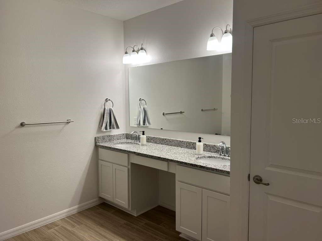 AVALON WOODS PH 2 PB 39 PG 35 - Residential