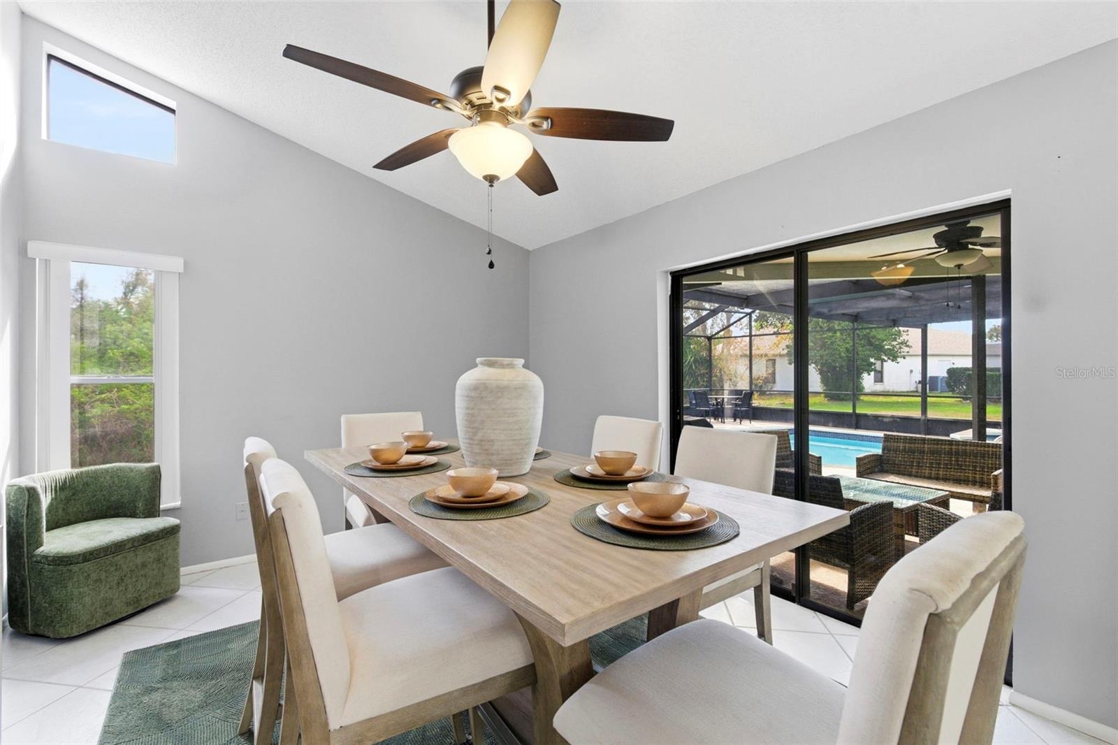 FAIRWAY OAKS - Residential Lease